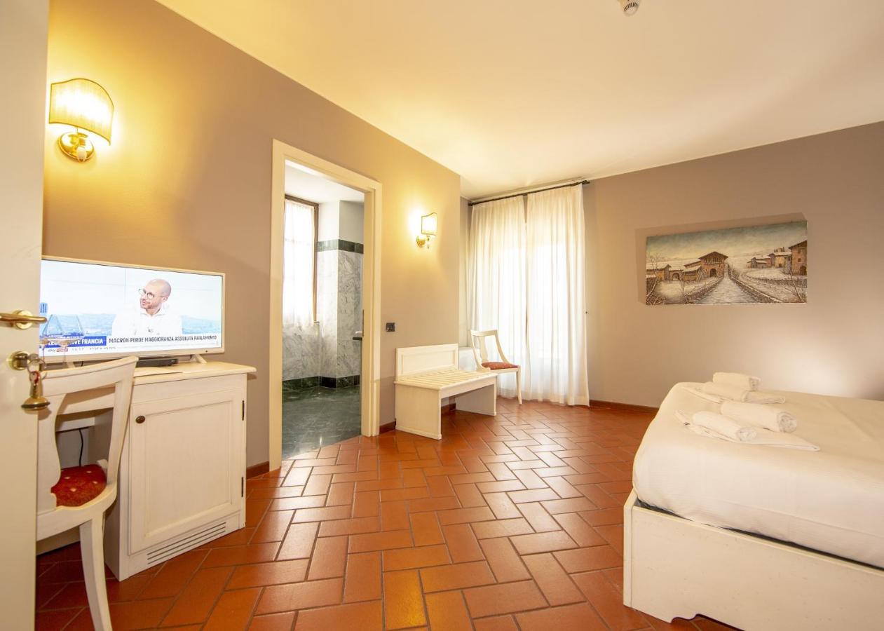 Hotel Il Gelso Pontevico Exterior foto